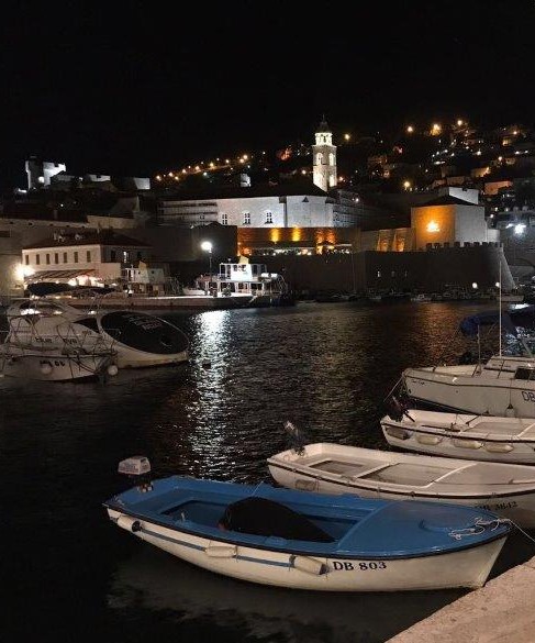dubrovnik old town at night